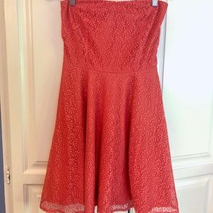 Strapless Cinch-Waist A-Line Dress, Lace Detail